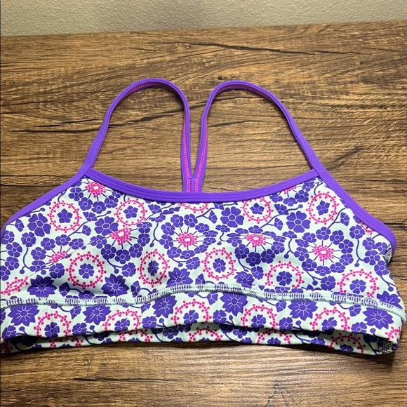 Lululemon Flow Y Bra IV - Picture 1 of 2
